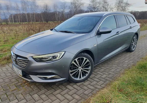 samochody osobowe Opel Insignia cena 82000 przebieg: 127400, rok produkcji 2018 z Biała